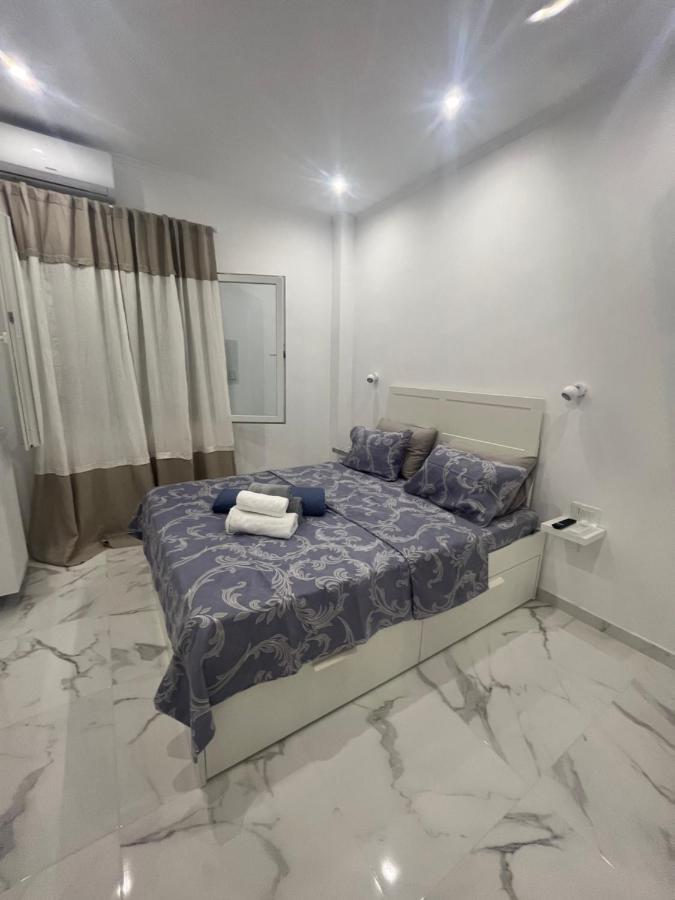 White Apartment Athens Atenas Exterior foto